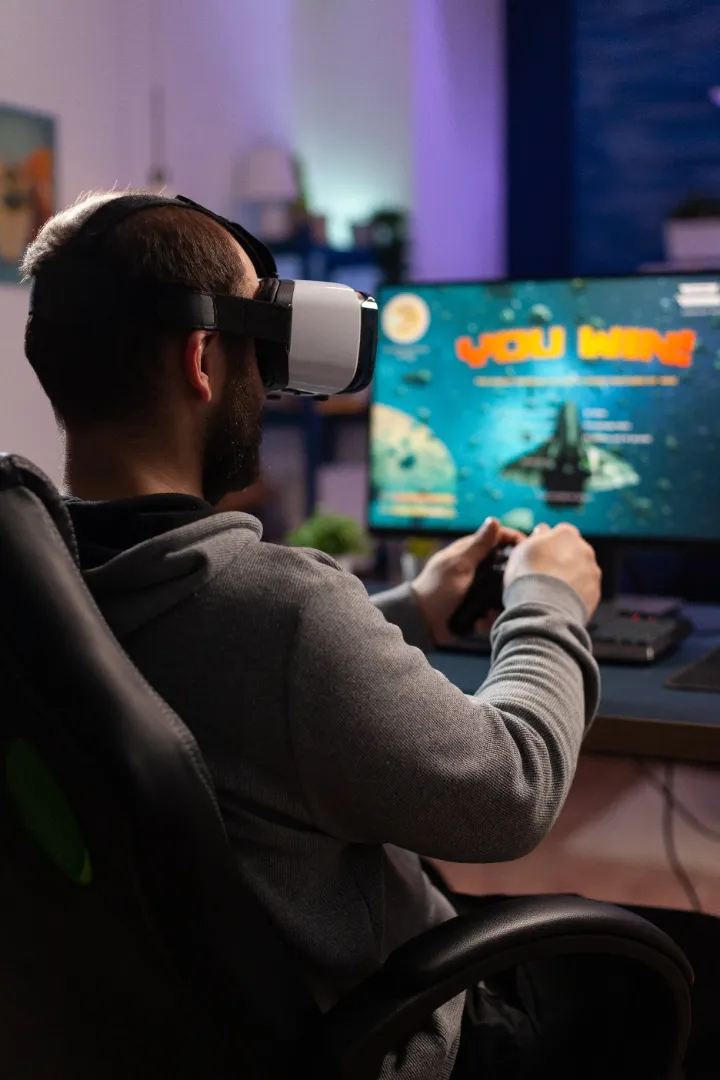 Full-Cycle AR/VR/XR Game Development