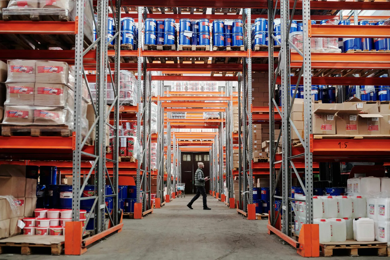 IoT Solutions for Real-Time Inventory and Supply Chain Tracking